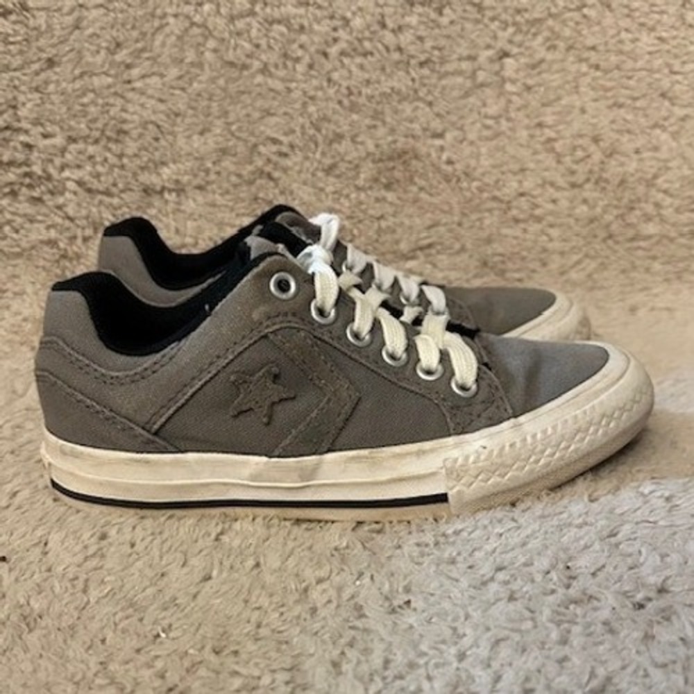 Converse El Distrito Kids Grey Canvas Low Top Shoes Sneakers 361816F Size 11